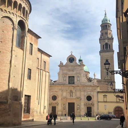 Luxury 3 Al Duomo Di Parma公寓 外观 照片