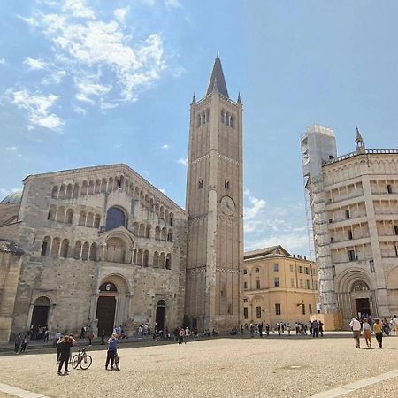 Luxury 3 Al Duomo Di Parma公寓 外观 照片